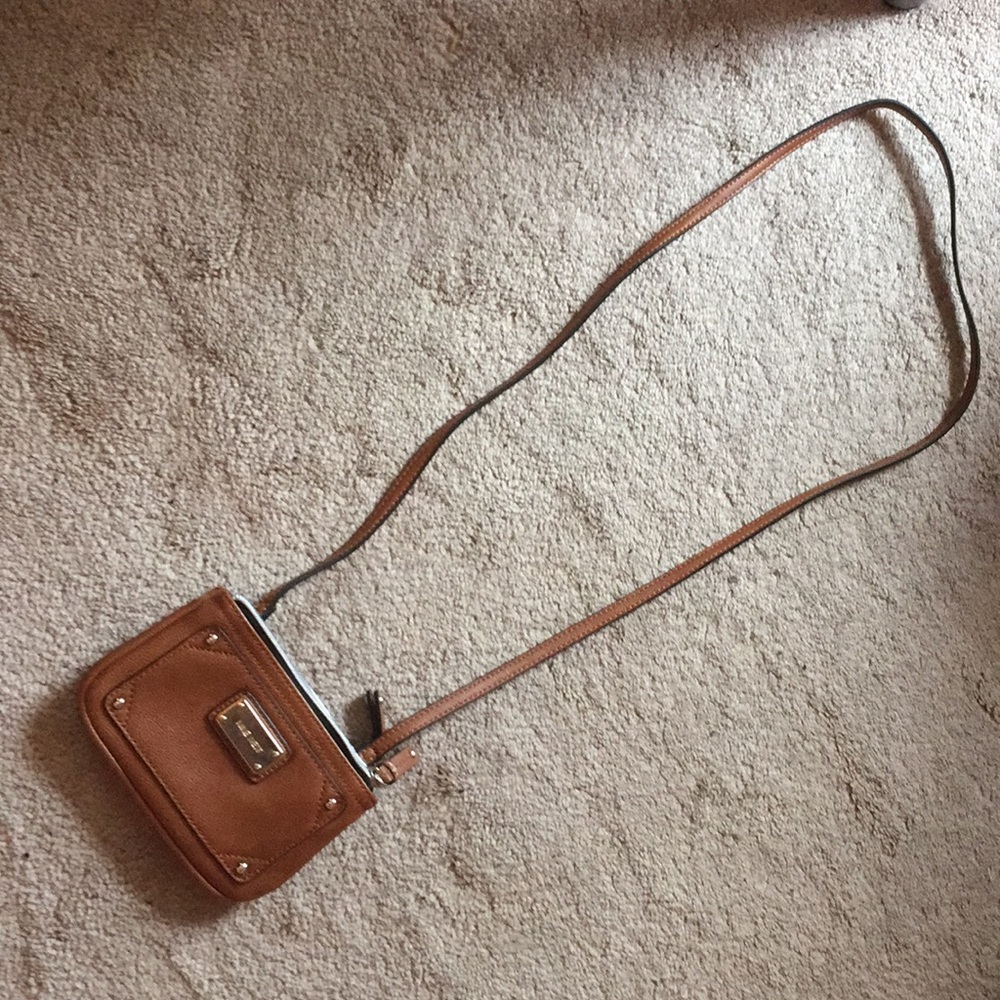 Nine West cross body purse!